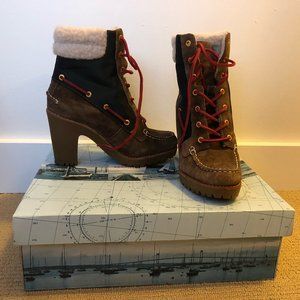 Sperry Heeled Winter Boots - Size 7